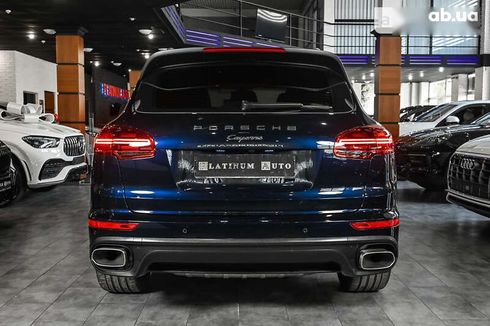 Porsche Cayenne 2016 - фото 7
