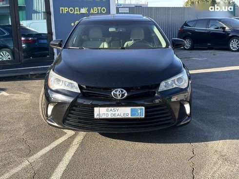 Toyota Camry 2016 - фото 2