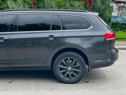 Volkswagen passat b8 2017 серый - фото 10