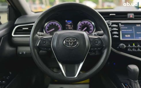 Toyota Camry 2018 - фото 14