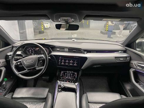 Audi E-Tron 2020 - фото 16