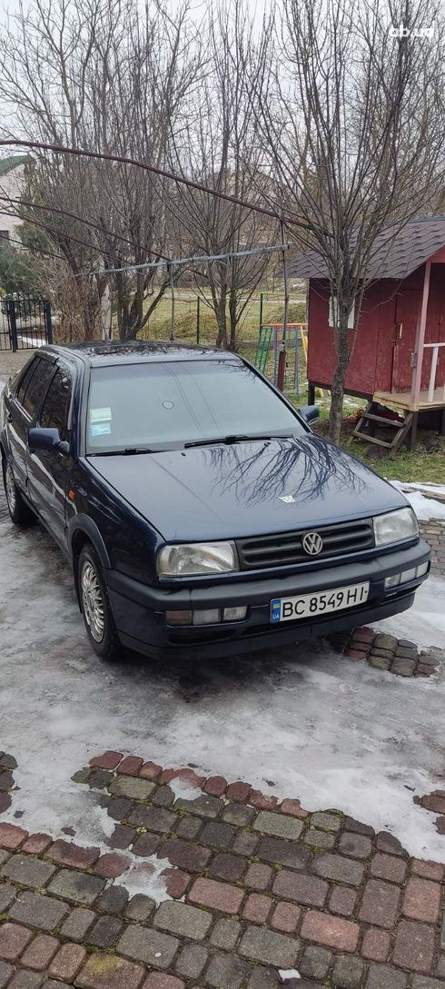 Volkswagen Vento 1994 синий - фото 7