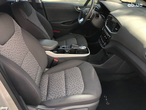 Hyundai IONIQ Electric 2018 - фото 15
