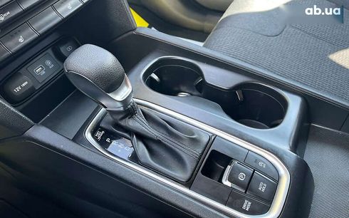 Hyundai Santa Fe 2019 - фото 12