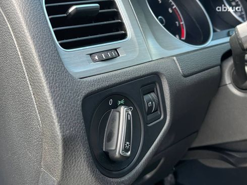 Volkswagen Golf 2014 серый - фото 30