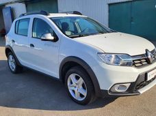 Продаж вживаних Renault Sandero Stepway в Київській області - купити на Автобазарі