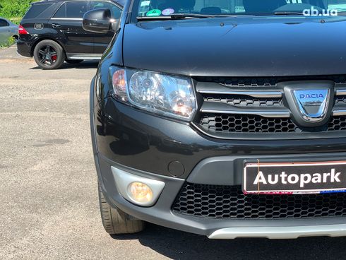 Dacia Sandero Stepway 2015 черный - фото 12