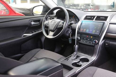 Toyota Camry 2015 - фото 13