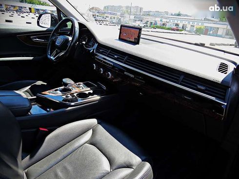 Audi Q7 2016 - фото 19