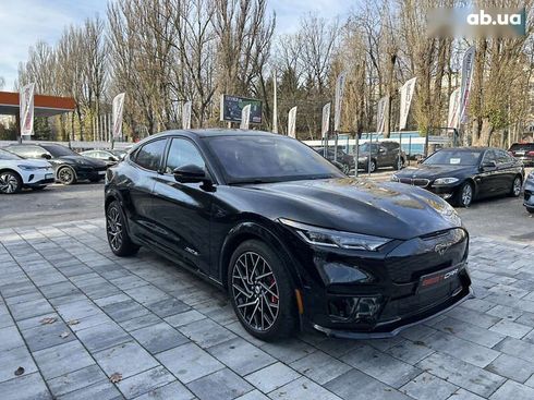 Ford Mustang Mach-E 2023 - фото 9