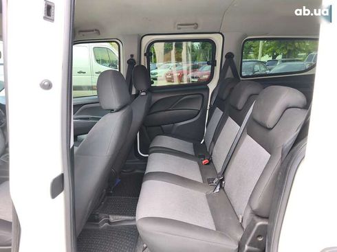 Fiat Doblo 2018 - фото 11
