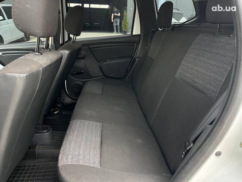 Renault Duster 2010 белый - фото 31