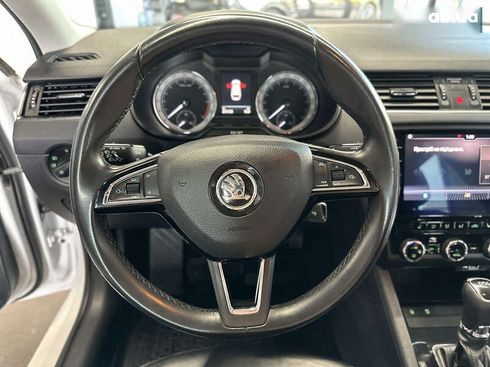 Skoda Octavia 2019 - фото 17