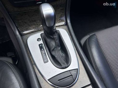 Mercedes-Benz E-Класс 2003 - фото 21