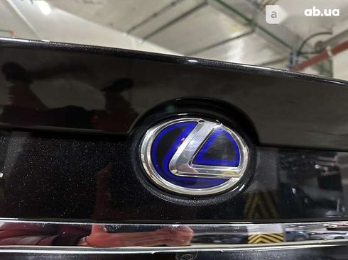 Lexus LS 2017 - фото 22