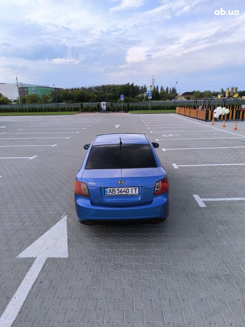 Kia Rio 2011 синий - фото 14