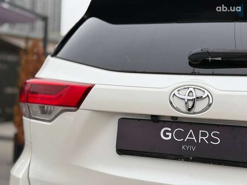 Toyota Highlander 2017 - фото 8