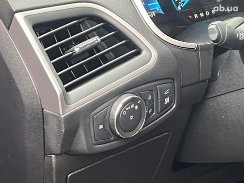 Ford Edge 2020 красный - фото 20