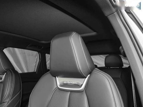 Audi Q4 e-tron 2024 - фото 11