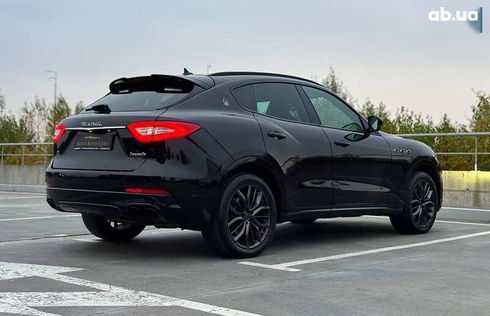 Maserati Levante 2018 - фото 19