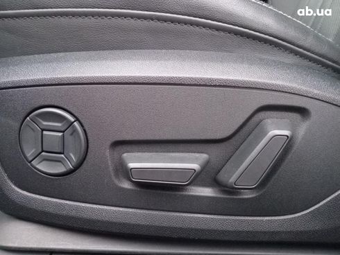 Audi A7 2019 серый - фото 38