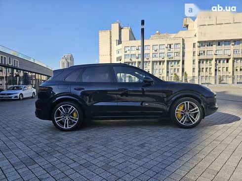 Porsche Cayenne 2018 - фото 8