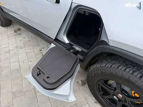 Rivian R1T 2023 - фото 12