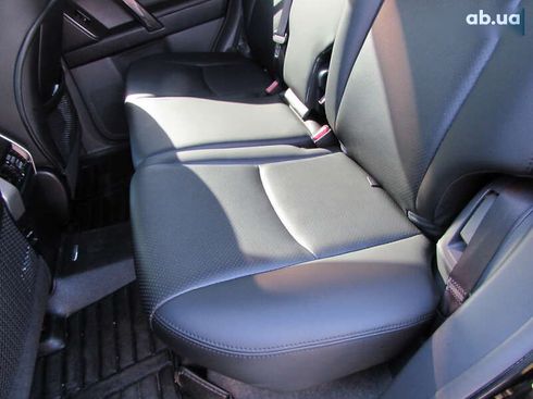 Toyota Land Cruiser Prado 2011 - фото 14