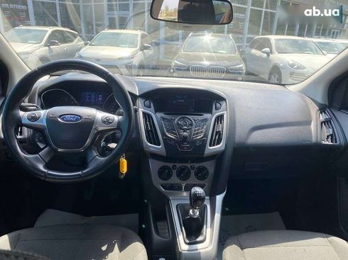 Ford Focus 2013 - фото 10