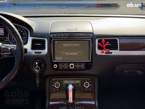 Volkswagen Touareg 2016 - фото 27