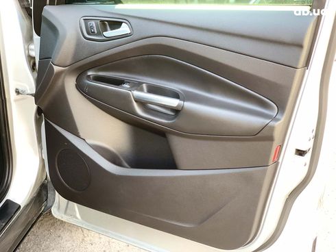 Ford Escape 2017 серый - фото 26