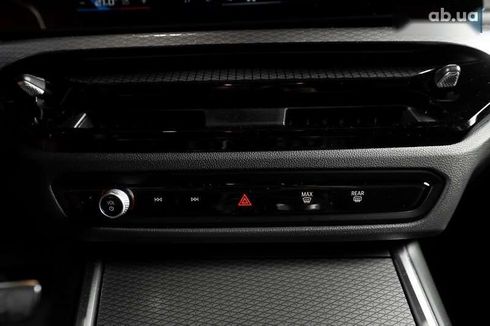 BMW 3 серия 2025 - фото 20