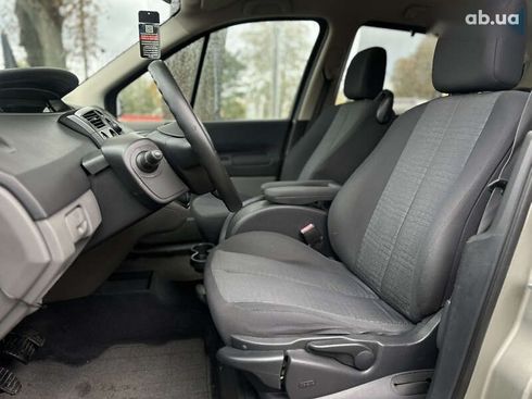 Renault Scenic 2007 - фото 27