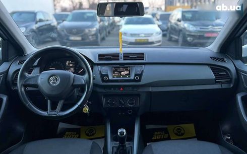 Skoda Fabia 2015 - фото 14