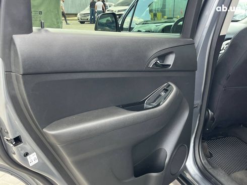 Chevrolet Orlando 2013 серый - фото 13