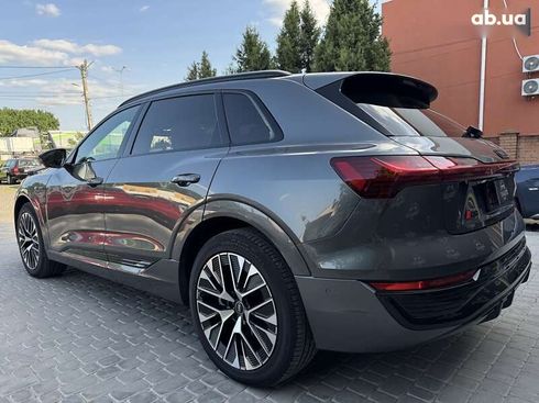 Audi Q8 e-tron 2023 - фото 9