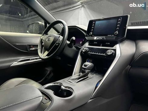 Toyota Venza 2022 - фото 8