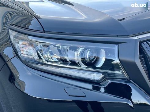 Toyota Land Cruiser Prado 2023 - фото 18