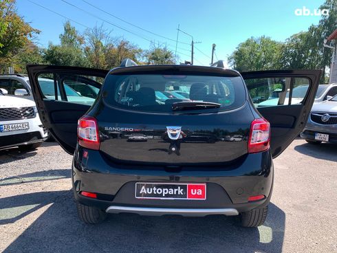Dacia Sandero Stepway 2015 черный - фото 16