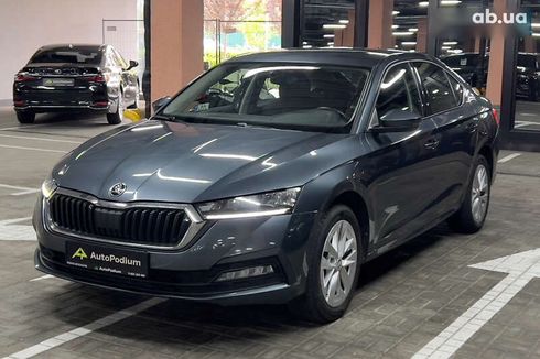 Skoda Octavia 2021 - фото 7