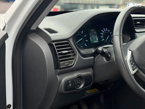 Chery Tiggo 3 2017 белый - фото 36