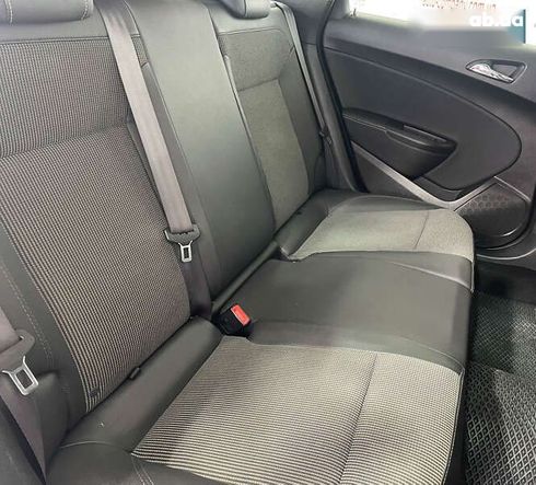 Opel Astra 2015 - фото 11