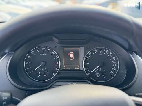 Skoda Octavia 2014 - фото 25