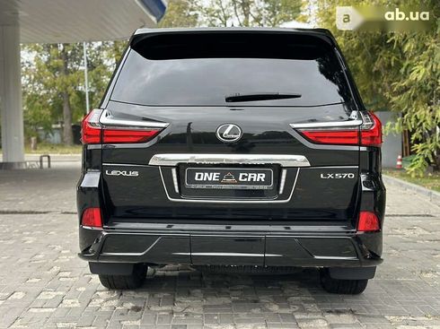 Lexus LX 2019 - фото 8