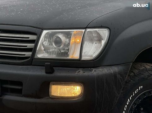 Toyota Land Cruiser 2004 - фото 4
