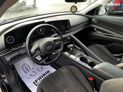 Hyundai Elantra 2022 - фото 15
