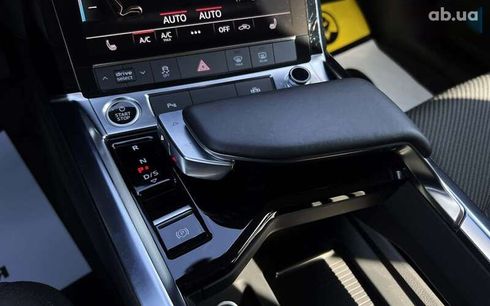 Audi E-Tron 2021 - фото 14