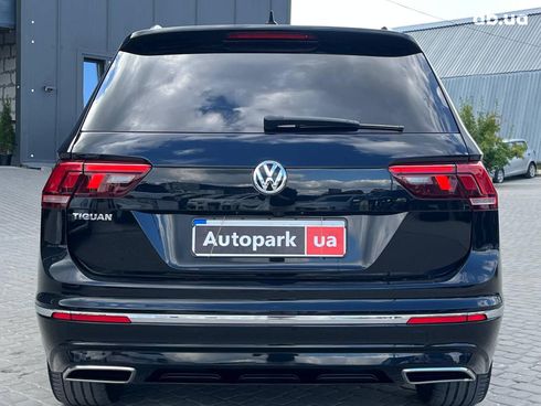 Volkswagen Tiguan 2020 черный - фото 8