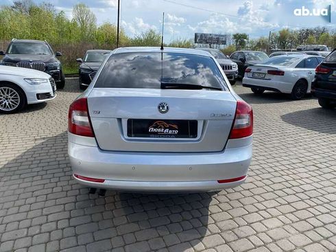 Skoda Octavia 2010 - фото 6