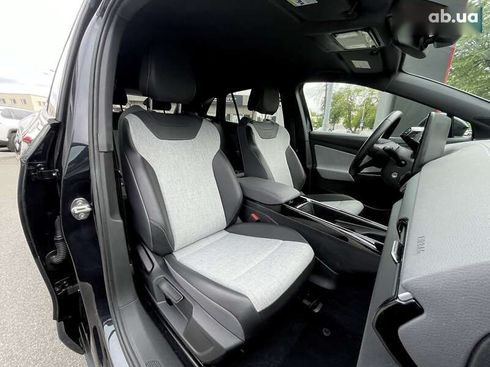 Volkswagen ID.4 2022 - фото 11